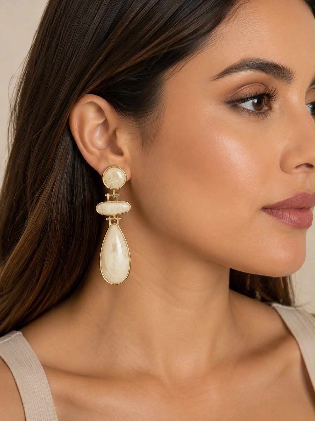 Pendientes Gota Crema | Arden House